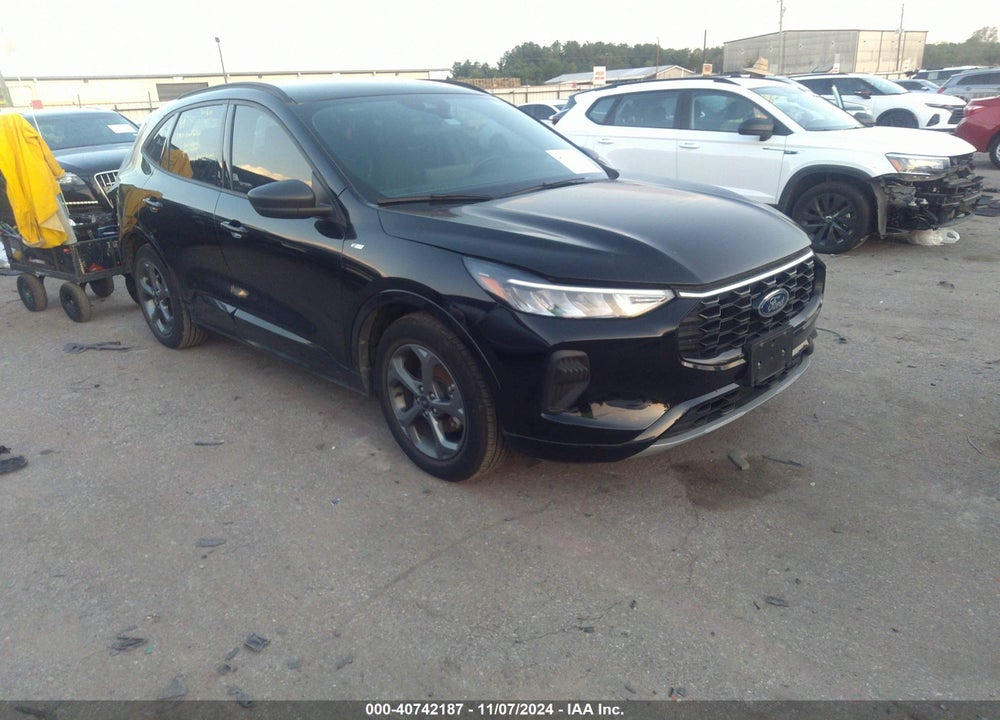 2023 FORD ESCAPE ST LINE VIN: 1FMCU0MN9PUB19560