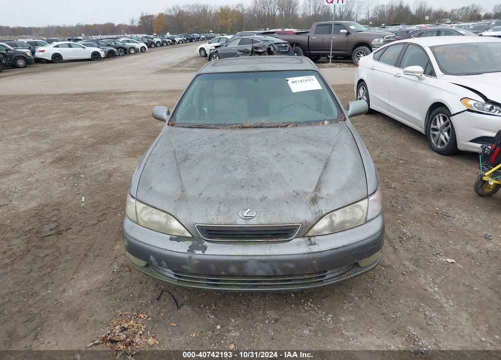 1997 LEXUS ES 300 VIN: JT8BF22G9V0009217