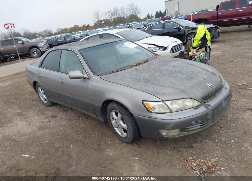 1997 LEXUS ES 300 VIN: JT8BF22G9V0009217