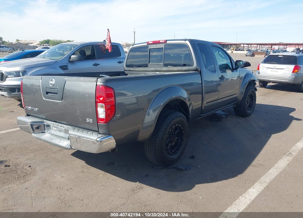 2008 NISSAN FRONTIER SE VIN: 1N6AD06U98C402626
