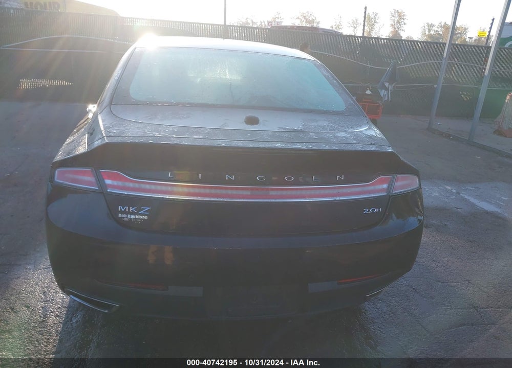 2015 LINCOLN MKZ HYBRID VIN: 3LN6L2LU8FR629487