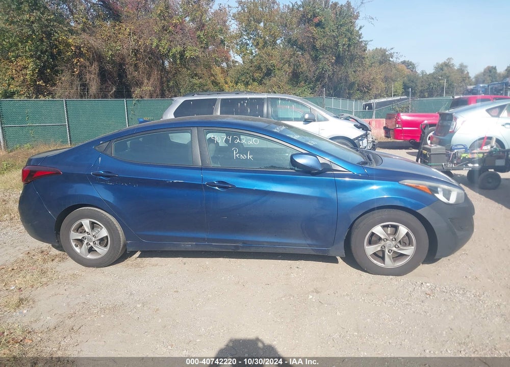 2015 HYUNDAI ELANTRA SE VIN: 5NPDH4AEXFH578579
