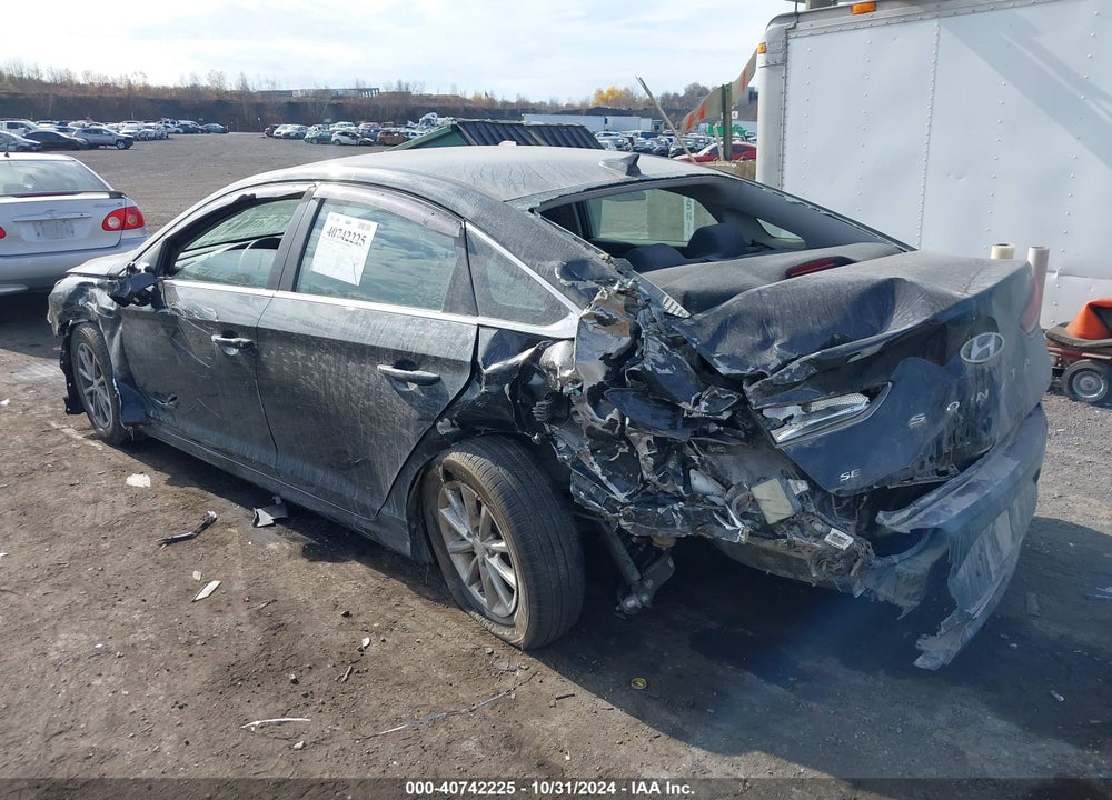 2018 HYUNDAI SONATA SE VIN: 5NPE24AF0JH607272