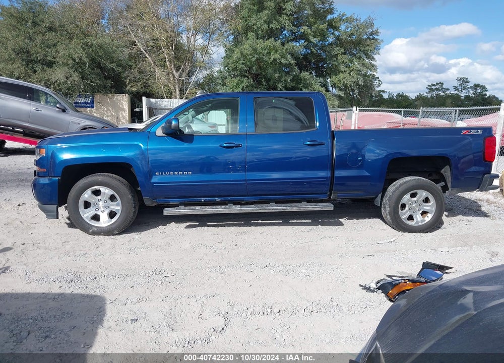 2017 CHEVROLET SILVERADO 1500 2LT VIN: 3GCUKRECXHG230705