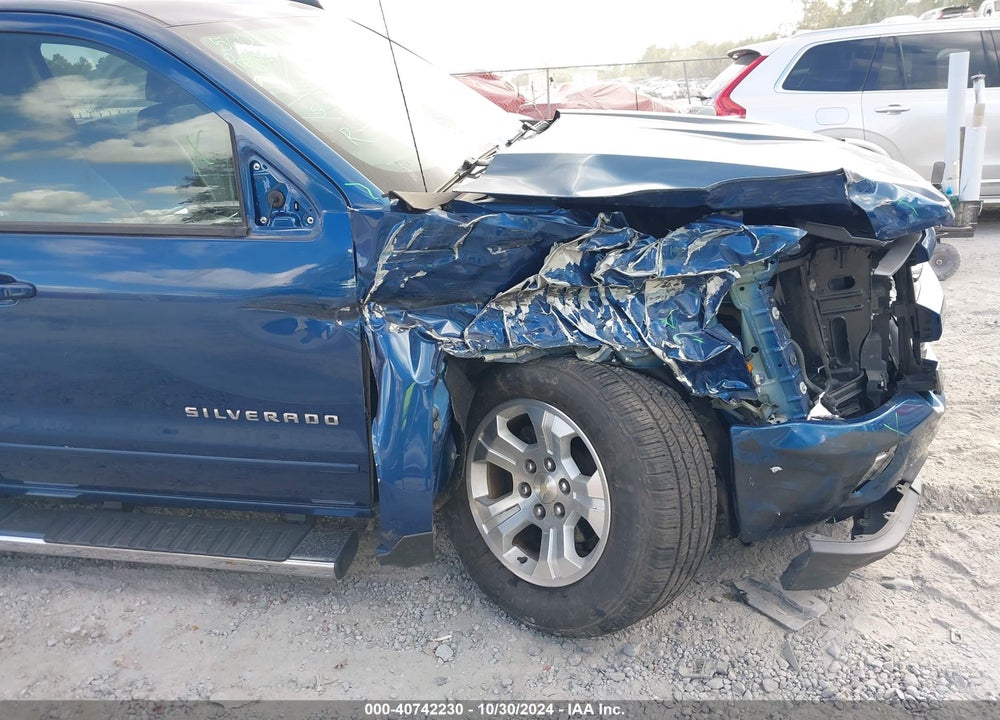 2017 CHEVROLET SILVERADO 1500 2LT VIN: 3GCUKRECXHG230705