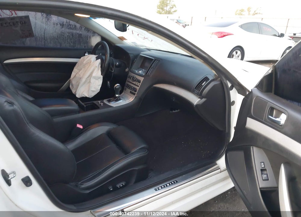 2009 INFINITI G37 JOURNEY VIN: JNKCV64E19M603938