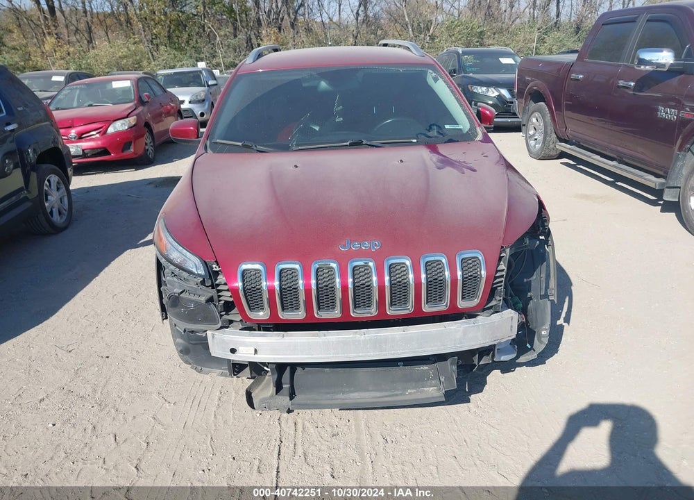 2015 JEEP CHEROKEE LATITUDE VIN: 1C4PJLCB6FW695469