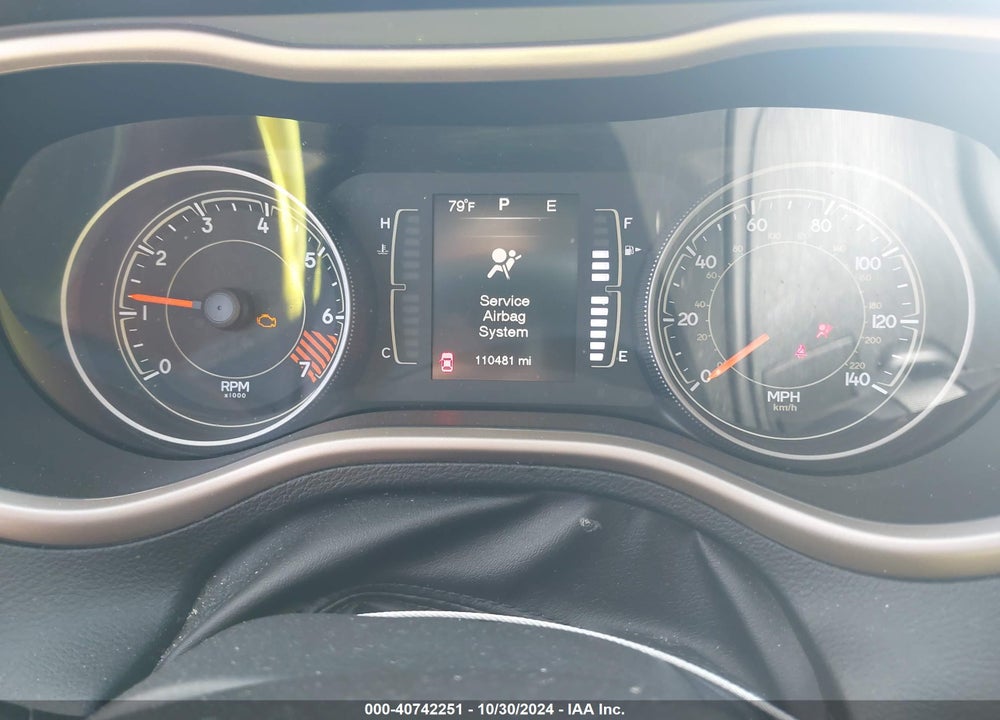 2015 JEEP CHEROKEE LATITUDE VIN: 1C4PJLCB6FW695469