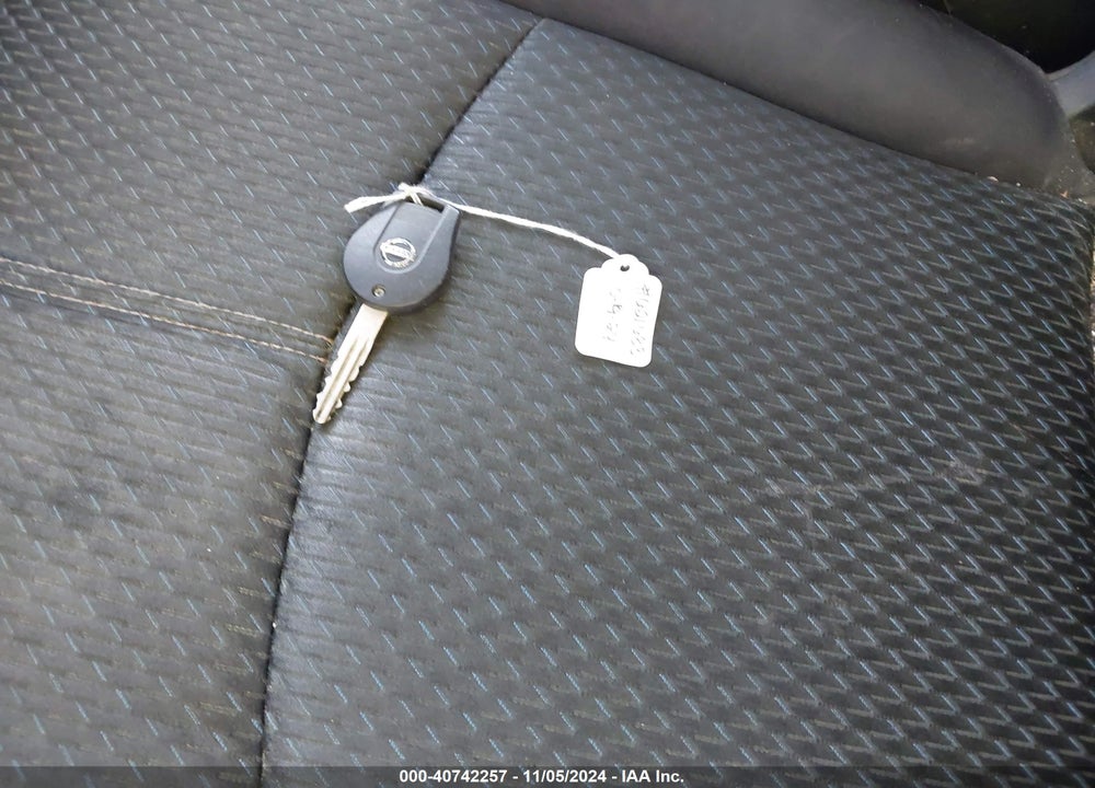 2013 NISSAN SENTRA SR VIN: 3N1AB7AP3DL621683