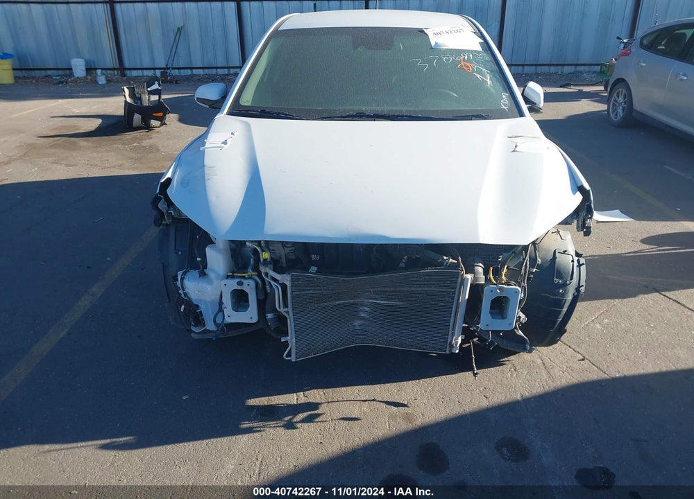 2021 HYUNDAI KONA SE VIN: KM8K12AA7MU636983