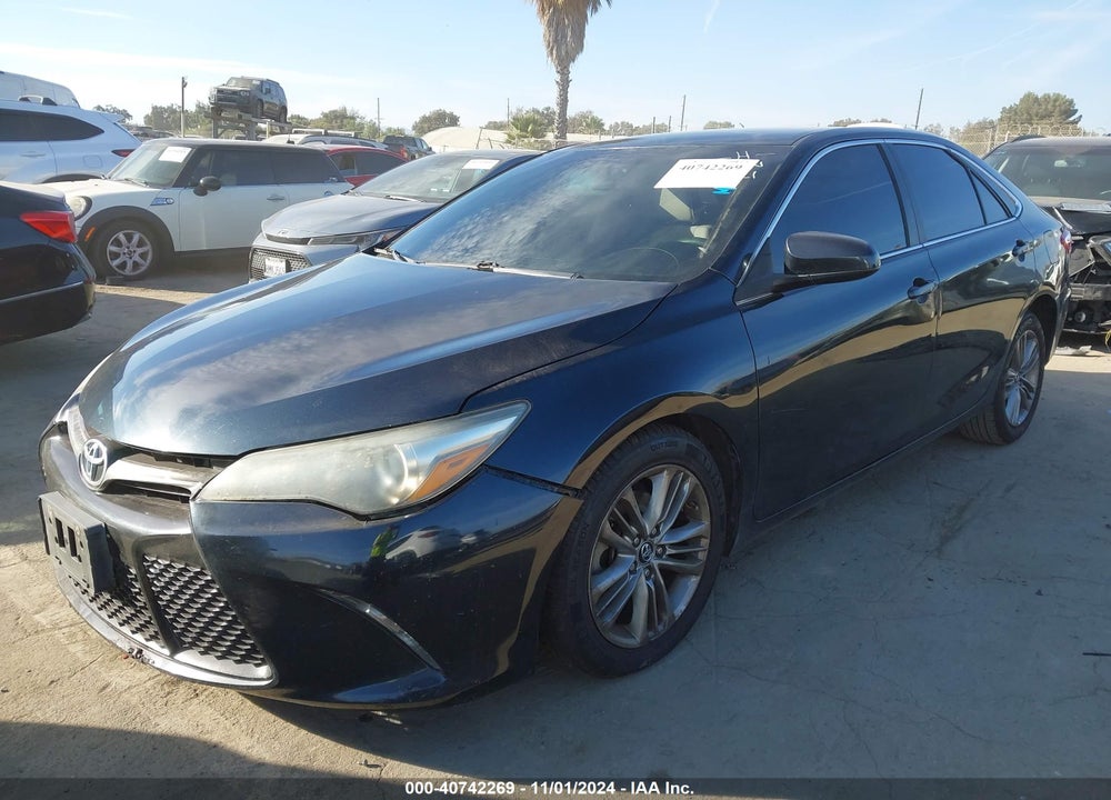 2017 TOYOTA CAMRY SE VIN: 4T1BF1FK2HU330518