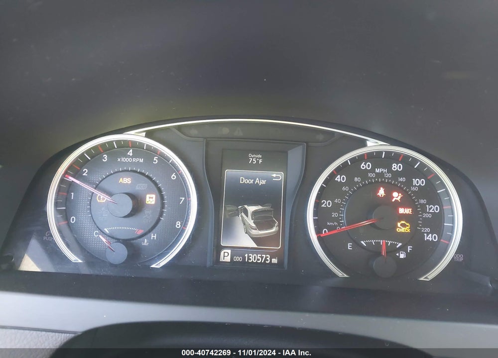 2017 TOYOTA CAMRY SE VIN: 4T1BF1FK2HU330518