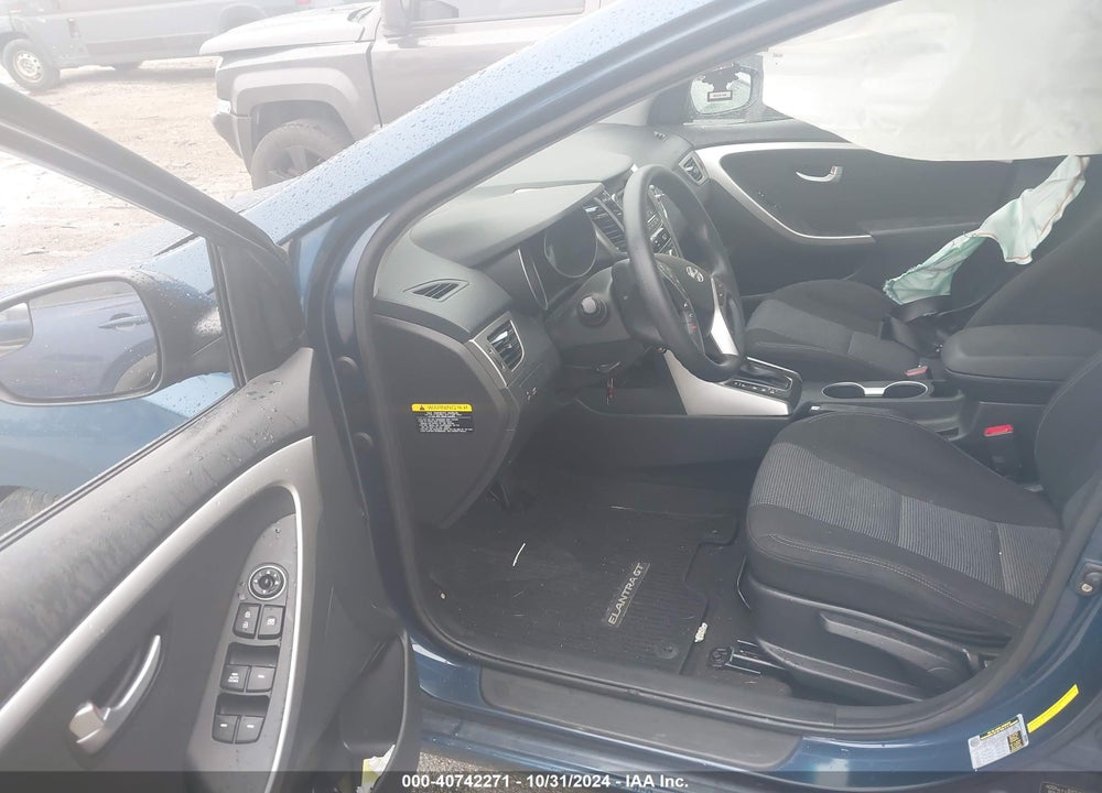 2014 HYUNDAI ELANTRA GT VIN: KMHD35LH8EU230503