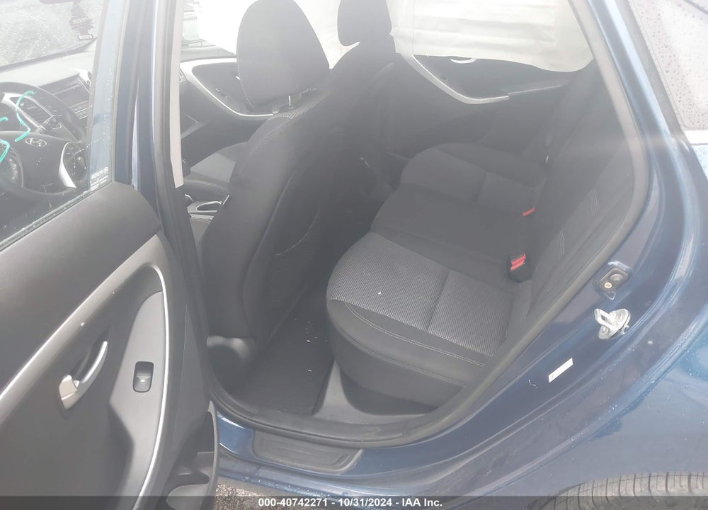 2014 HYUNDAI ELANTRA GT VIN: KMHD35LH8EU230503