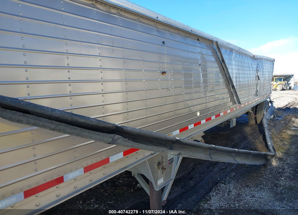 2017 WILSON TRAILER CO GRAIN TRAILER VIN: 4WW4412A5H7712667