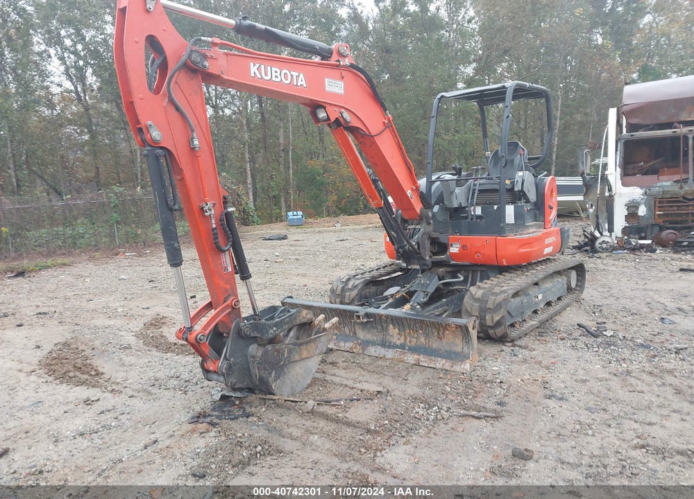 2018 KUBOTA KX057-4 MINI EXCAVATOR VIN: JKUK0574A01H28574