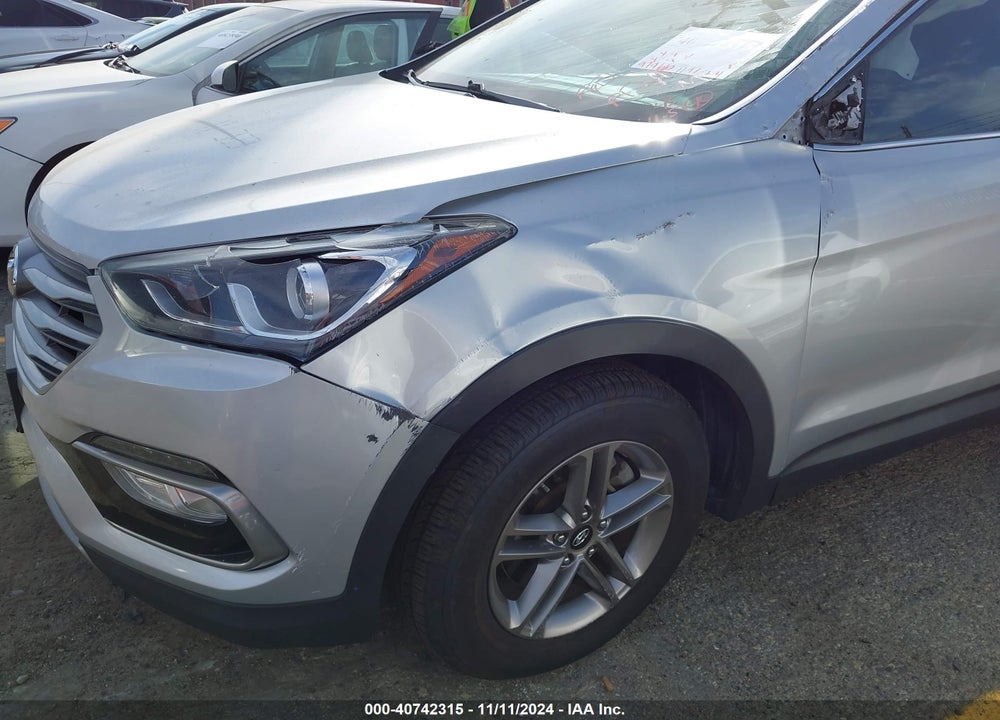 2017 HYUNDAI SANTA FE SPORT 2.4L VIN: 5XYZU3LB6HG390408