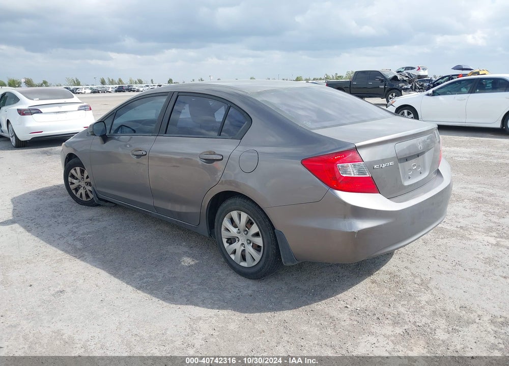 2012 HONDA CIVIC LX VIN: 2HGFB2F52CH578007