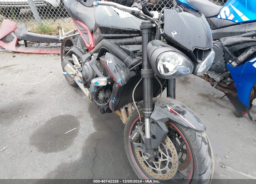 2018 TRIUMPH MOTORCYCLE STREET TRIPLE R VIN: SMTA414DXJT836749