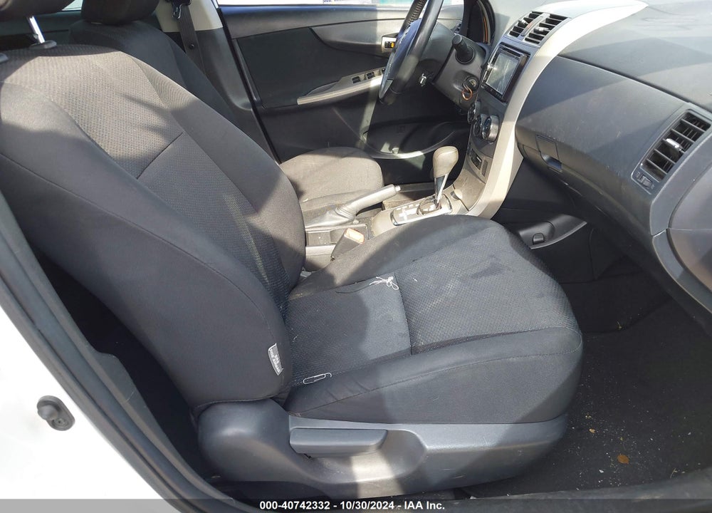 2010 TOYOTA COROLLA S VIN: 1NXBU4EEXAZ230093