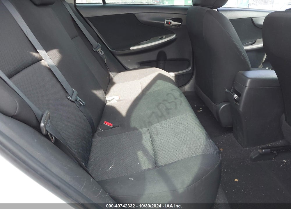2010 TOYOTA COROLLA S VIN: 1NXBU4EEXAZ230093