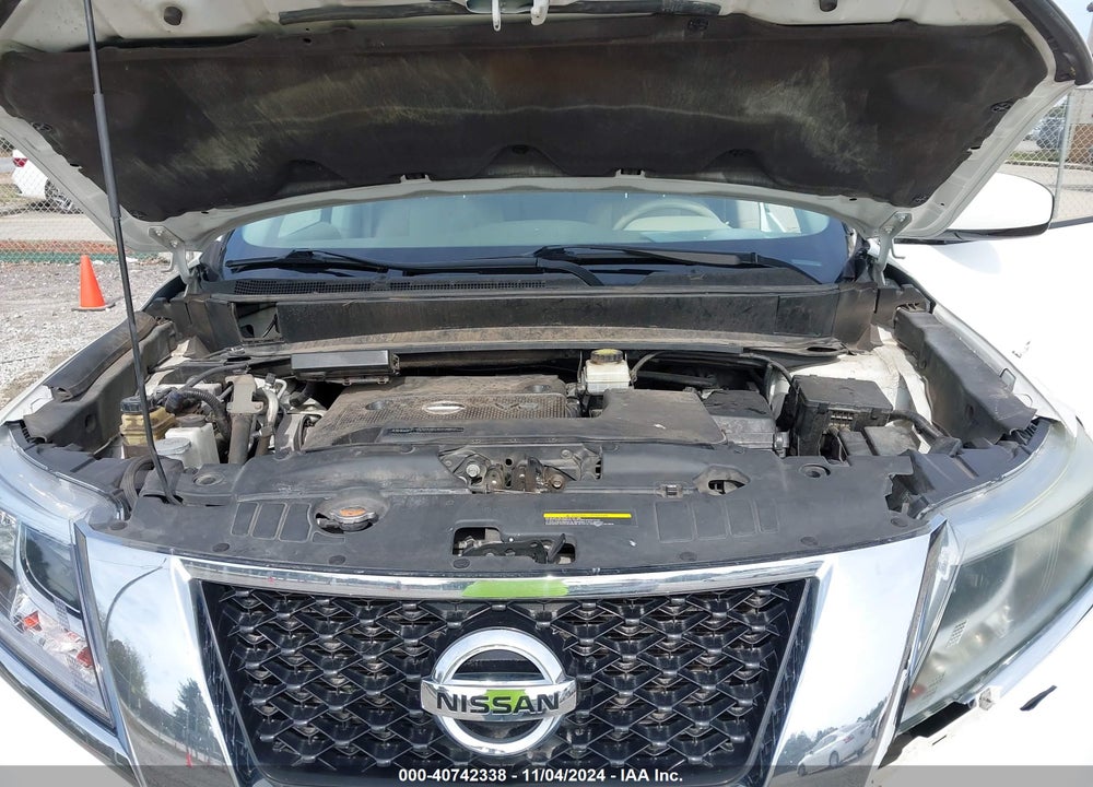 2013 NISSAN PATHFINDER SL VIN: 5N1AR2MN4DC668198