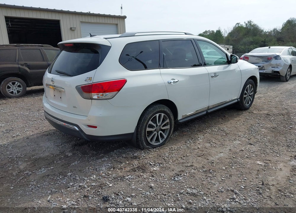 2013 NISSAN PATHFINDER SL VIN: 5N1AR2MN4DC668198