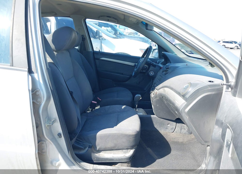 2008 CHEVROLET AVEO LS VIN: KL1TD56648B020348