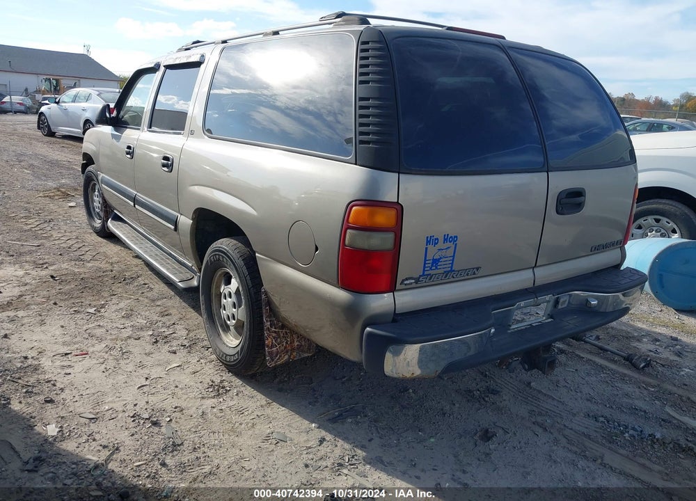 2001 CHEVROLET SUBURBAN 1500 LS VIN: 3GNFK16T71G194588