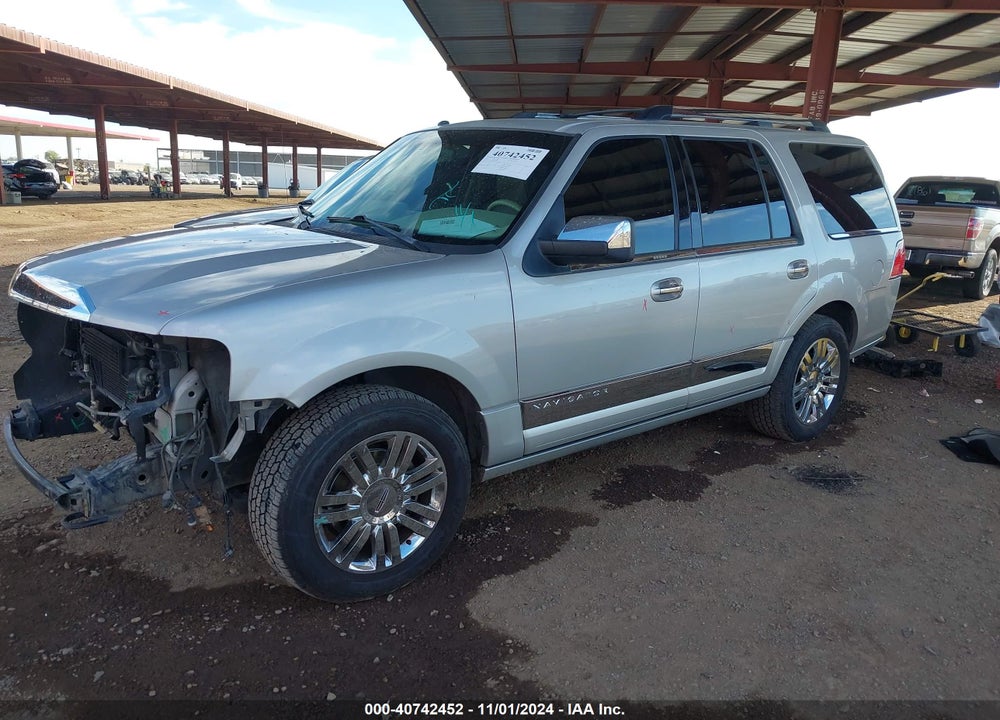 2007 LINCOLN NAVIGATOR ULTIMATE VIN: 5LMFU28547LJ18001