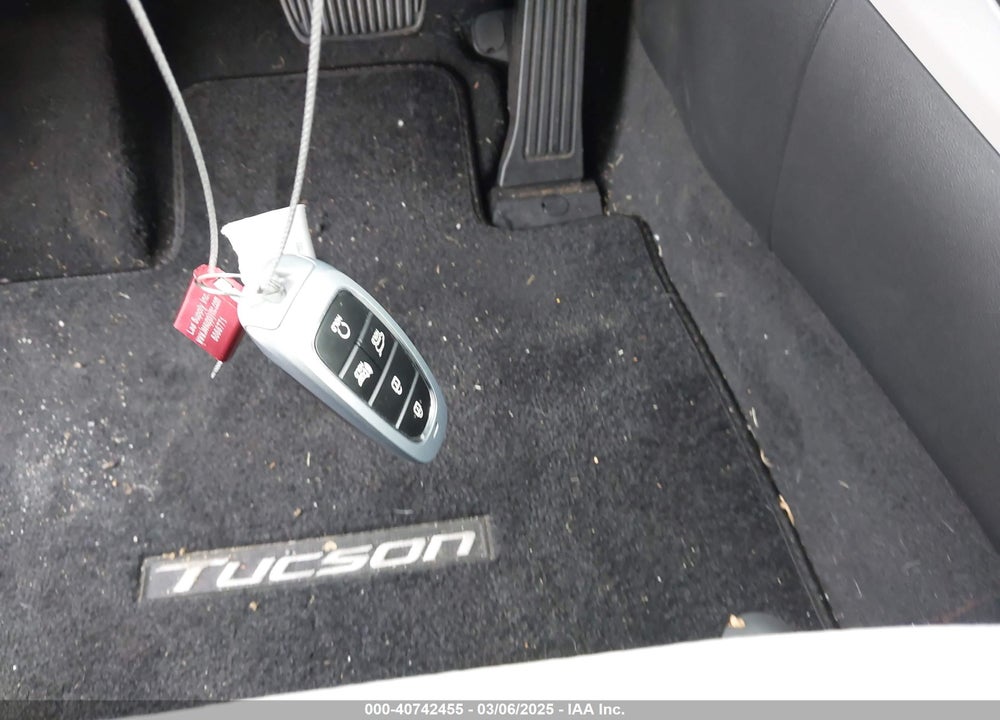 2024 HYUNDAI TUCSON SEL VIN: 5NMJFCDE6RH329695