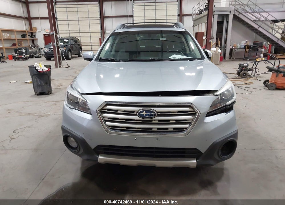 2017 SUBARU OUTBACK 2.5I LIMITED VIN: 4S4BSANC4H3231484