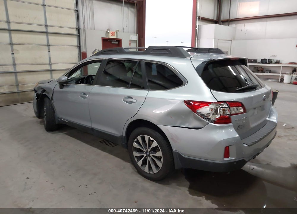 2017 SUBARU OUTBACK 2.5I LIMITED VIN: 4S4BSANC4H3231484