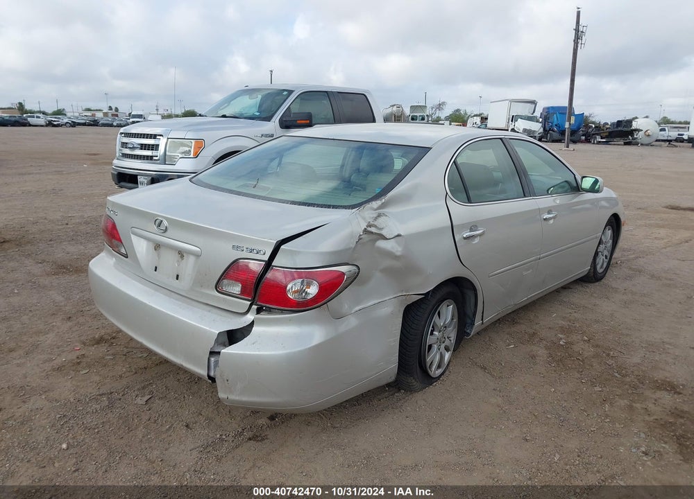 2003 LEXUS ES 300 VIN: JTHBF30G536009833