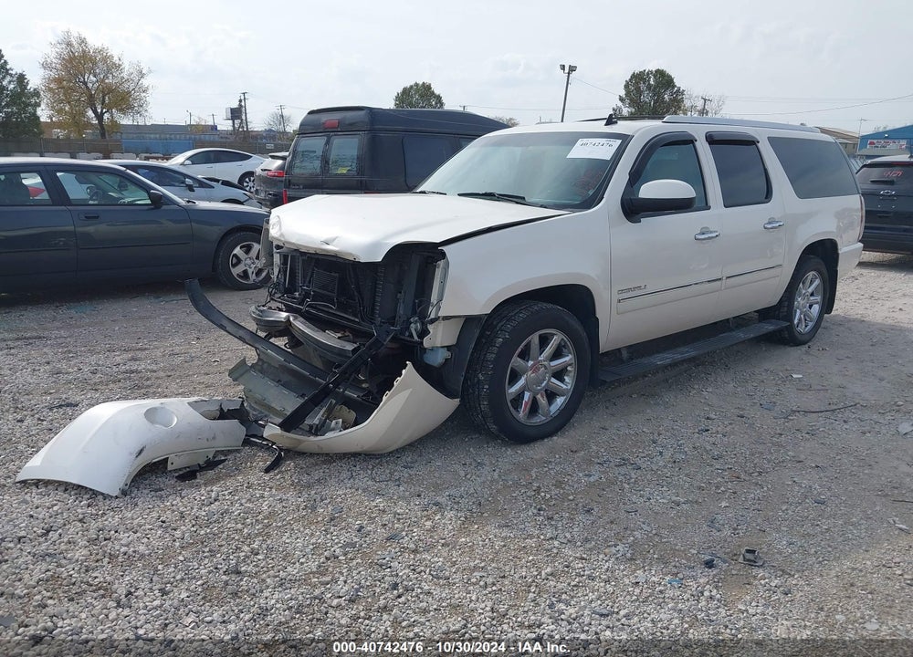 2013 GMC YUKON XL 1500 VIN: 1GKS2MEF0DR211857