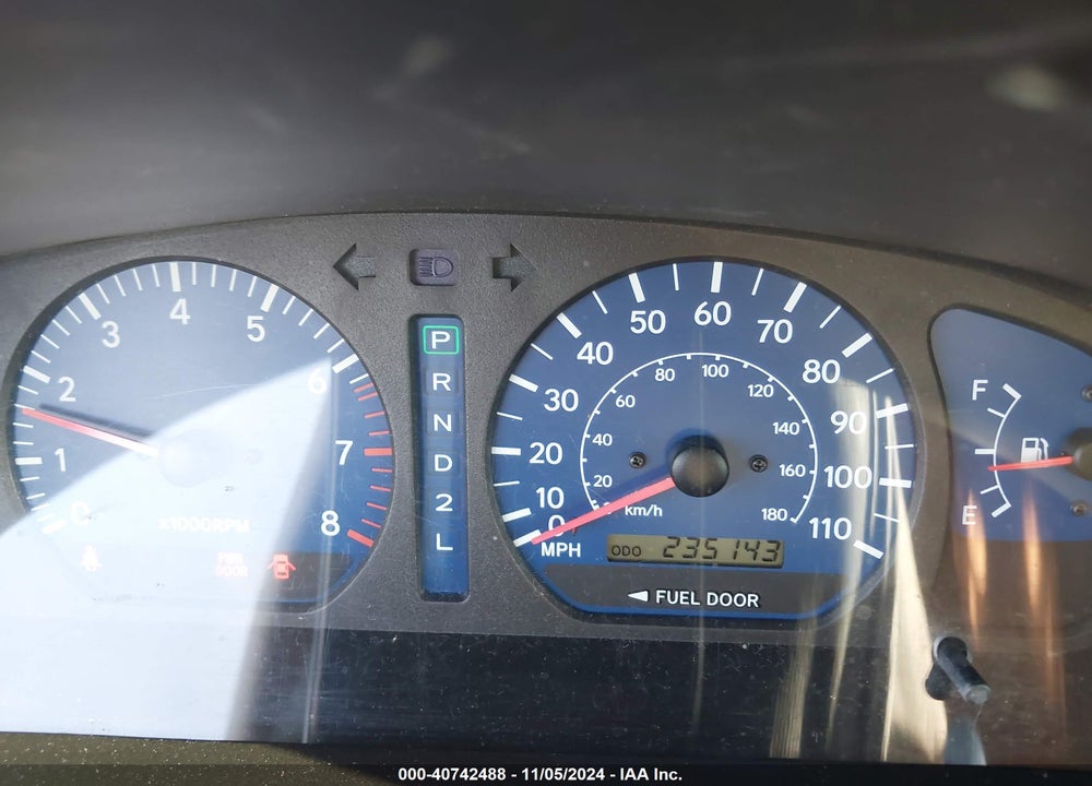 2002 TOYOTA SIENNA LE VIN: 4T3ZF13CX2U445216