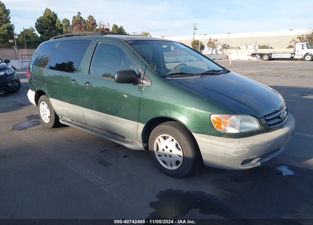 2002 TOYOTA SIENNA LE VIN: 4T3ZF13CX2U445216