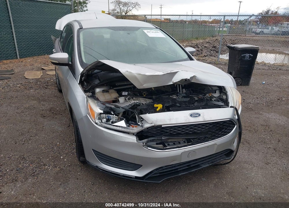 2017 FORD FOCUS SE VIN: 1FADP3F22HL267549