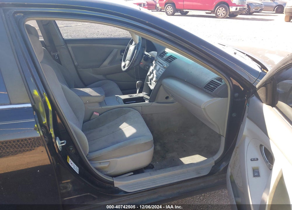 2011 TOYOTA CAMRY LE VIN: 4T1BF3EK8BU186364