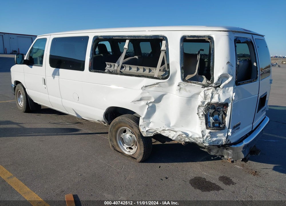 2011 FORD E-350 SUPER DUTY XL VIN: 1FBSS3BL3BDB09726