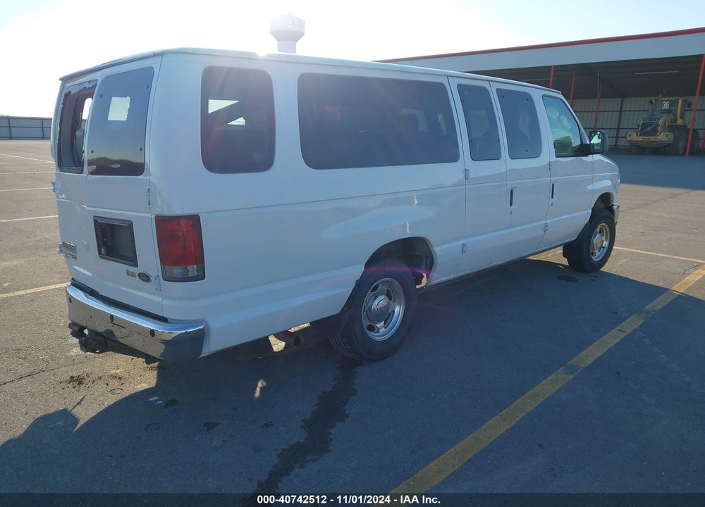 2011 FORD E-350 SUPER DUTY XL VIN: 1FBSS3BL3BDB09726