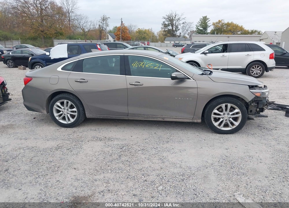 2018 CHEVROLET MALIBU LT VIN: 1G1ZD5ST7JF141526