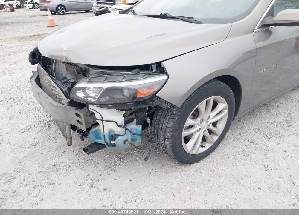 2018 CHEVROLET MALIBU LT VIN: 1G1ZD5ST7JF141526