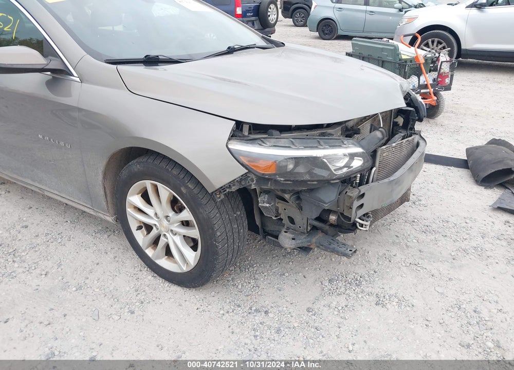 2018 CHEVROLET MALIBU LT VIN: 1G1ZD5ST7JF141526