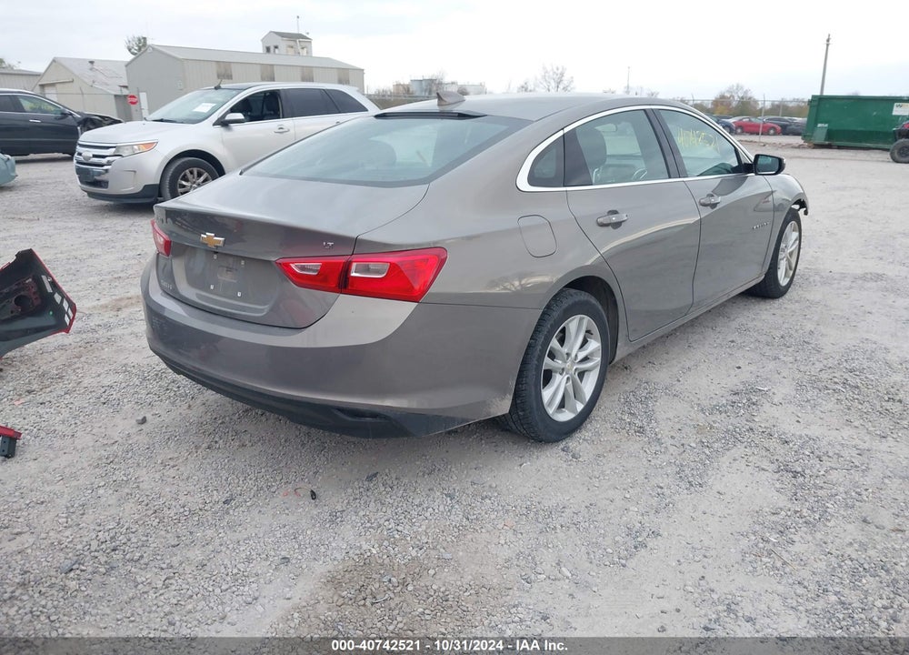 2018 CHEVROLET MALIBU LT VIN: 1G1ZD5ST7JF141526