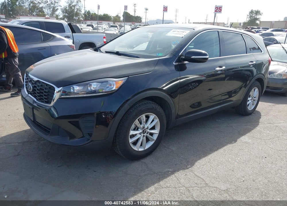 2019 KIA SORENTO 2.4L LX VIN: 5XYPG4A37KG507226