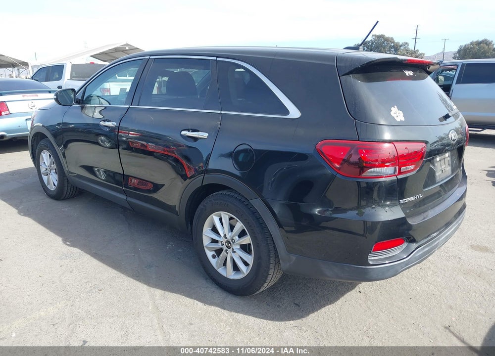 2019 KIA SORENTO 2.4L LX VIN: 5XYPG4A37KG507226