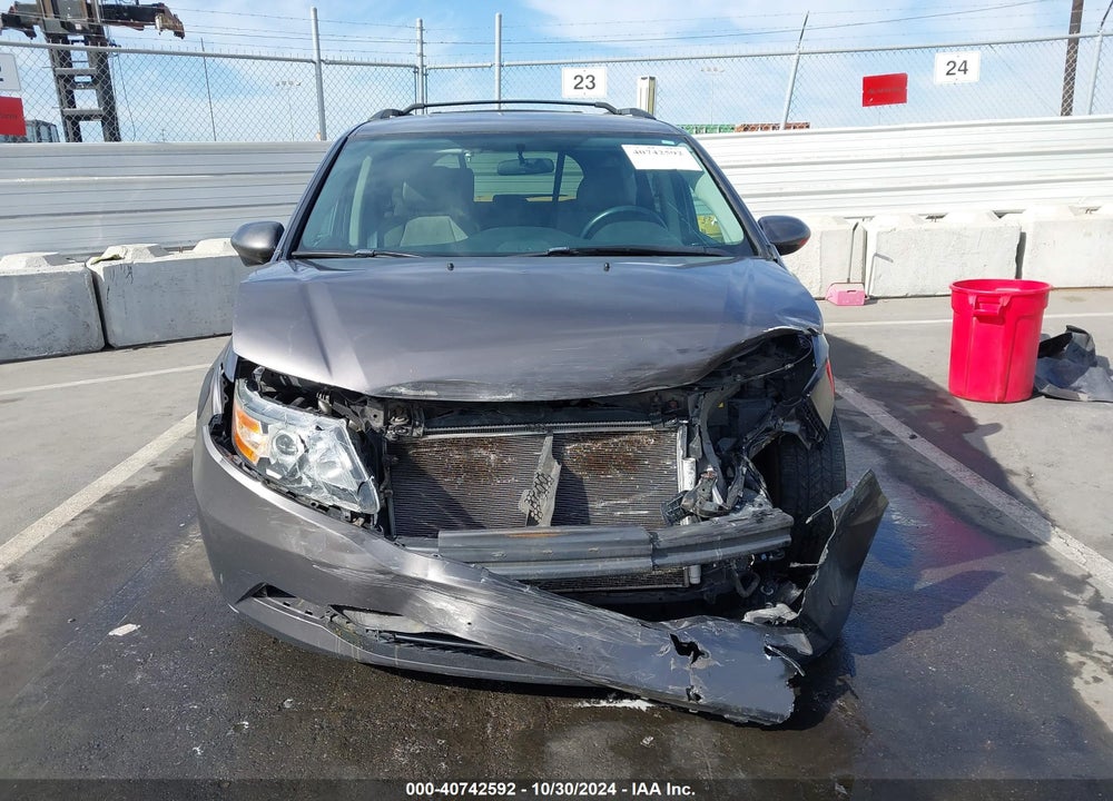 2016 HONDA ODYSSEY SE VIN: 5FNRL5H32GB163030