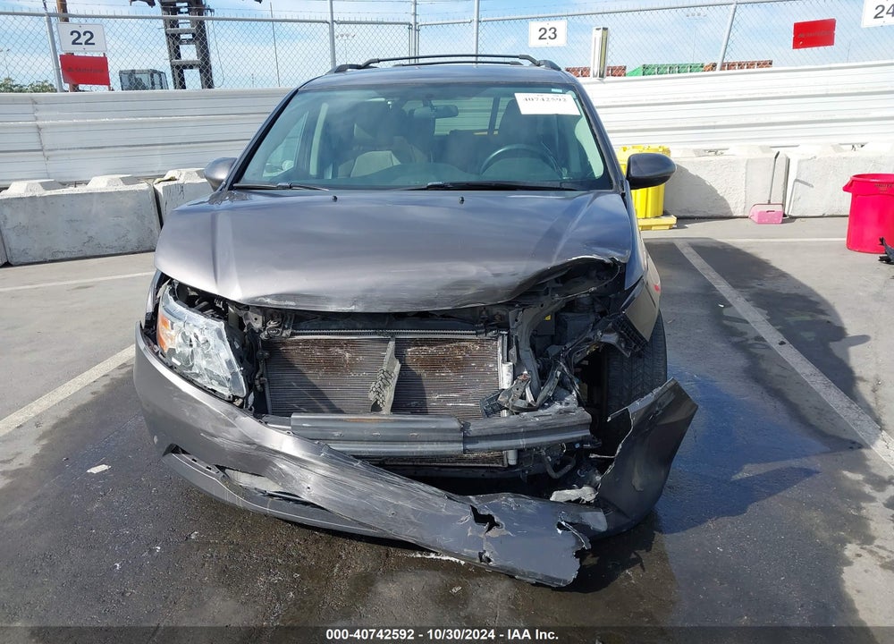 2016 HONDA ODYSSEY SE VIN: 5FNRL5H32GB163030