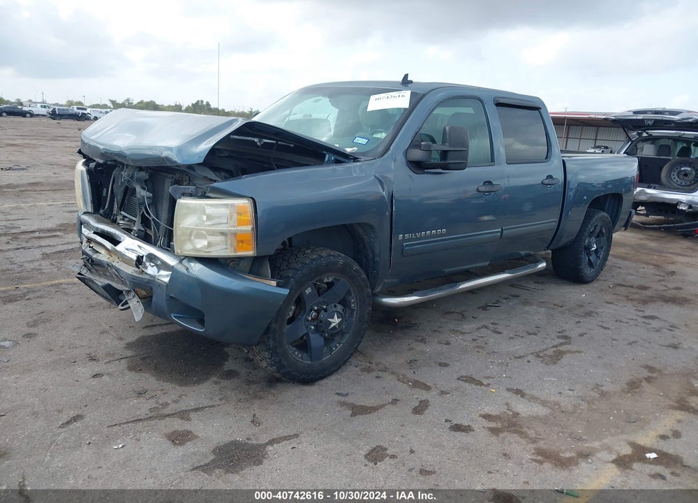 2009 CHEVROLET SILVERADO 1500 LT VIN: 3GCEK233X9G180095